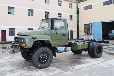 4×4东风EQ1093尖头底盘_170马力越野卡车_四驱后双胎运兵车